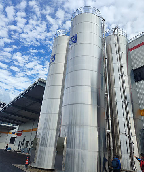 Niasi Outdoor Storage Silo for Plastic Raw Material